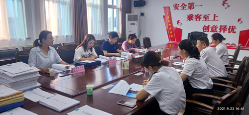 再獲殊榮！集團(tuán)榮獲“洛陽(yáng)市模范勞動(dòng)關(guān)系和諧企業(yè)”稱(chēng)號(hào)